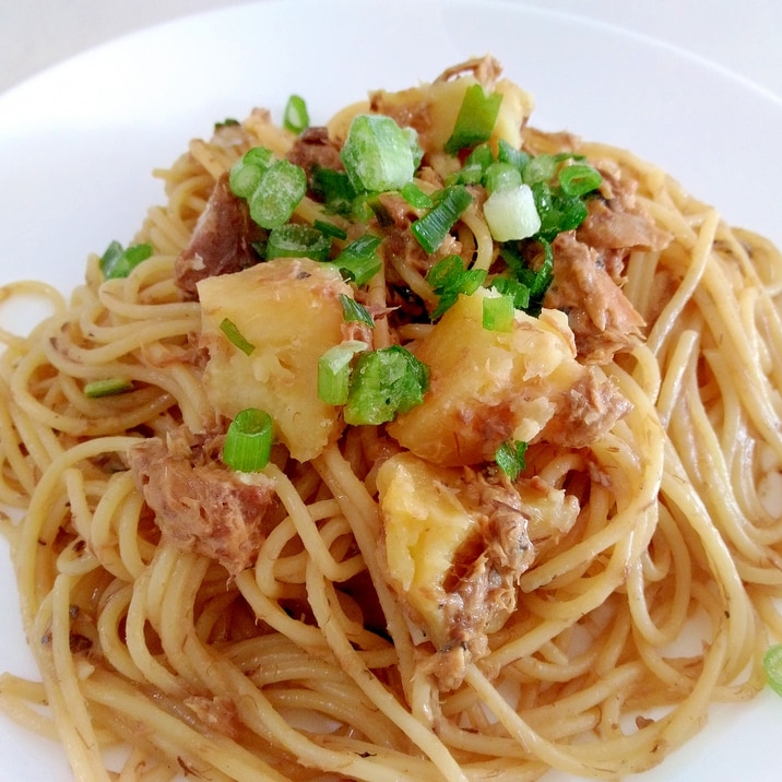 さば缶で☆さばとじゃがいものしょうゆマヨパスタ